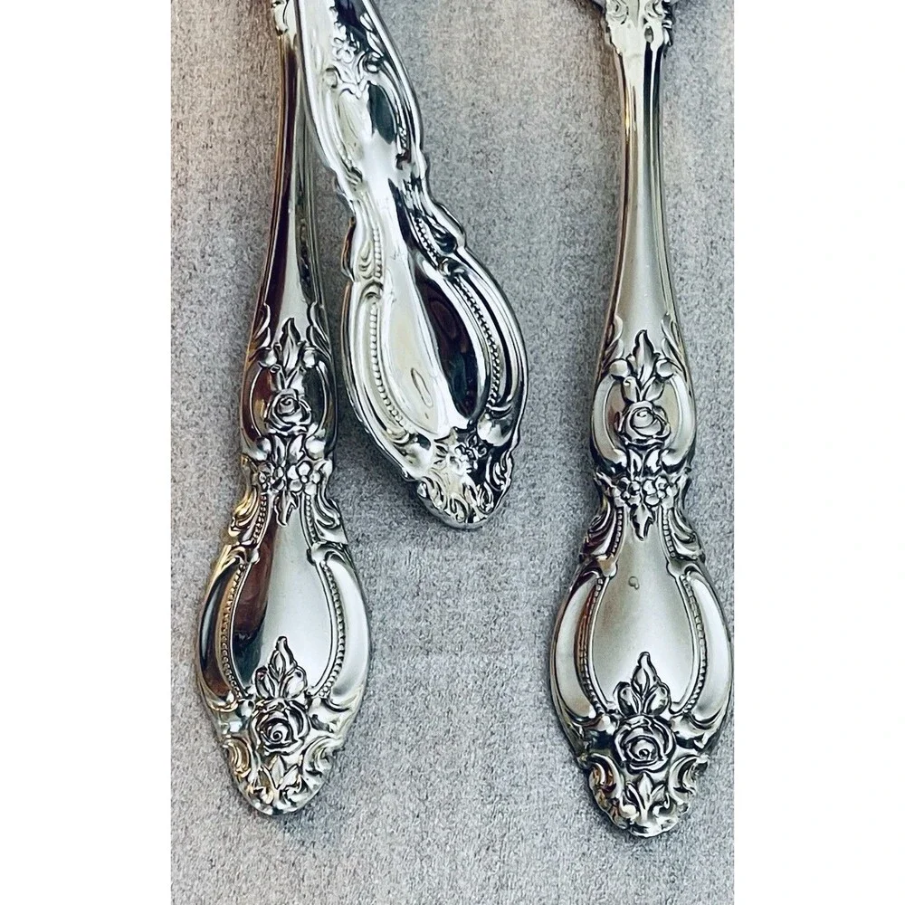 Oneida set stainless